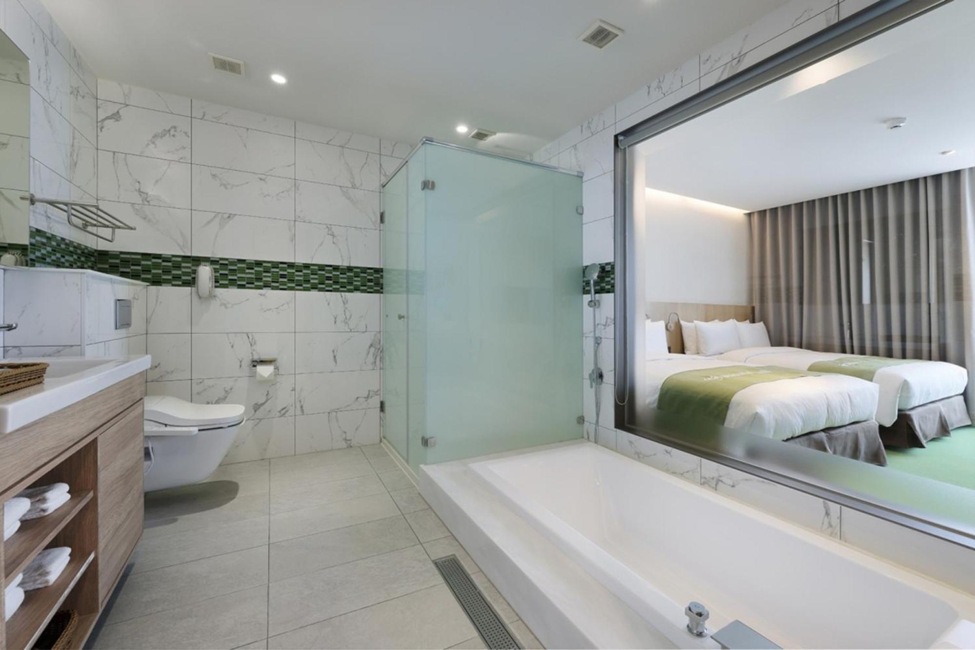 Check Inn Magi Kids Hotel Luodong Luaran gambar